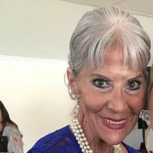 Meet your Posher, Debra